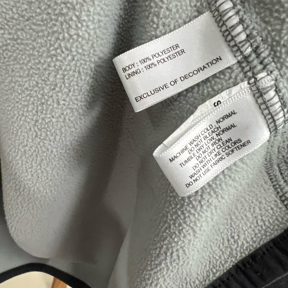 Cutter & Buck Gray 1/4 Zip Up Sweater sz XXL - Picture 4 of 8